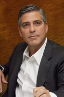 George Clooney Longsleeve T-shirt #2274588