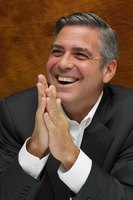 George Clooney Longsleeve T-shirt #2274590