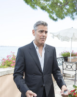 George Clooney Longsleeve T-shirt #2346018