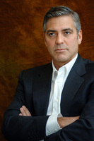 George Clooney Longsleeve T-shirt #2402531