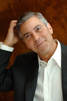 George Clooney Longsleeve T-shirt #2402538