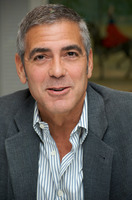George Clooney Sweatshirt #2422921