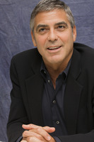George Clooney Longsleeve T-shirt #2445264