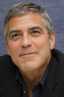 George Clooney Longsleeve T-shirt #2445308