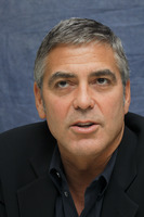 George Clooney Longsleeve T-shirt #2445322