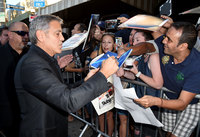 George Clooney Longsleeve T-shirt #2859125