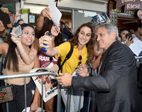 George Clooney Longsleeve T-shirt #2859185
