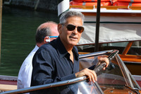 George Clooney Longsleeve T-shirt #3069941