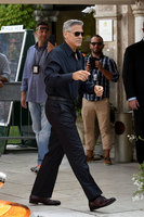 George Clooney Sweatshirt #3069969