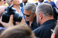 George Clooney Longsleeve T-shirt #3069989