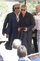 George Clooney Longsleeve T-shirt #3070037
