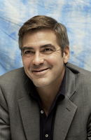 George Clooney Longsleeve T-shirt #3630622