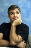 George Clooney Longsleeve T-shirt #3630641