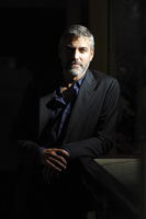 George Clooney Longsleeve T-shirt #3630642