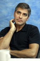 George Clooney Longsleeve T-shirt #3630649