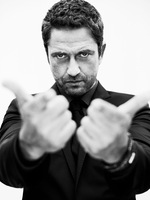 Gerard Butler tote bag #G2277395