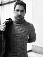 Gerard Butler tote bag #G2277400