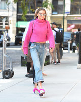 Gigi Hadid Longsleeve T-shirt #2884771