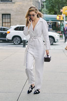 Gigi Hadid Longsleeve T-shirt #2884984
