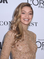 Gigi Hadid mug #G1166885