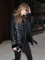 Gigi Hadid Longsleeve T-shirt #3035303