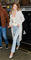 Gigi Hadid Longsleeve T-shirt #3035396