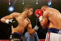 Gilberto Ramirez t-shirt #3581052