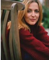 Gillian Anderson Longsleeve T-shirt #1258673