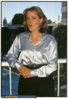 Gillian Anderson Longsleeve T-shirt #1305415
