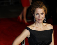 Gillian Anderson Longsleeve T-shirt #1952407