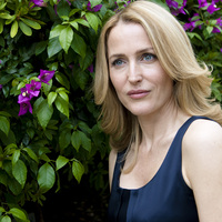 Gillian Anderson Longsleeve T-shirt #2246889