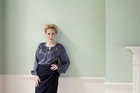 Gillian Anderson Longsleeve T-shirt #3924535