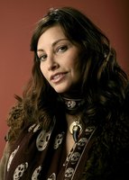 Gina Gershon t-shirt #2066324