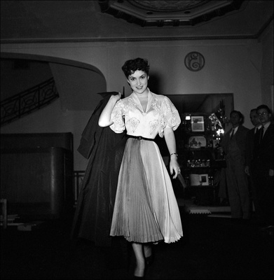 Gina Lollobrigida posters