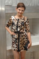 Ginnifer Goodwin Sweatshirt #1517142