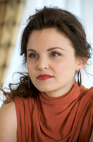 Ginnifer Goodwin Sweatshirt #2249973