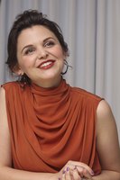 Ginnifer Goodwin Sweatshirt #2267661