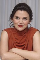 Ginnifer Goodwin Sweatshirt #2267676