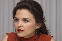 Ginnifer Goodwin Sweatshirt #2267696