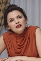 Ginnifer Goodwin Sweatshirt #2267715
