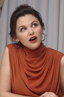 Ginnifer Goodwin Sweatshirt #2267796