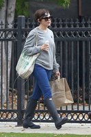Ginnifer Goodwin t-shirt #2819876