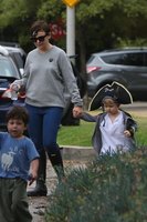 Ginnifer Goodwin hoodie #2819902