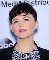 Ginnifer Goodwin Sweatshirt #3209392