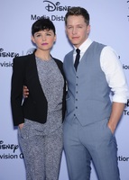 Ginnifer Goodwin hoodie #3209614