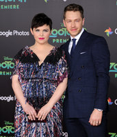 Ginnifer Goodwin hoodie #3209753