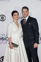 Ginnifer Goodwin Sweatshirt #3209777