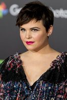 Ginnifer Goodwin Sweatshirt #3209887