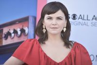 Ginnifer Goodwin Sweatshirt #3845026