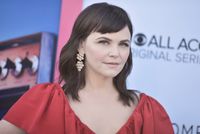 Ginnifer Goodwin Sweatshirt #3845045